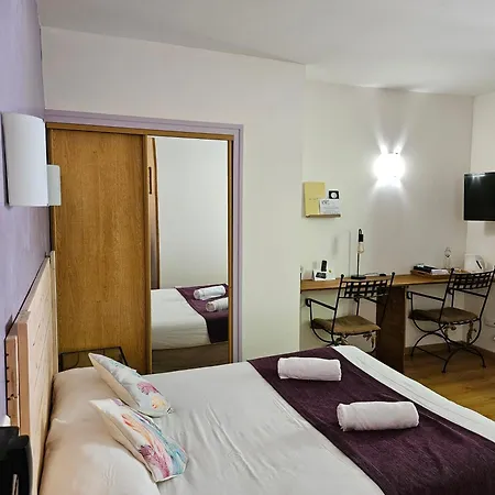 Hôtel Le Mont Barral Creyers Extérieur photo