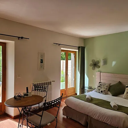 Hôtel Le Mont Barral Creyers Extérieur photo