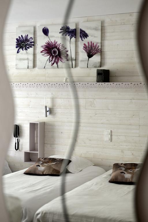 Le Mont Barral Hotel 3*