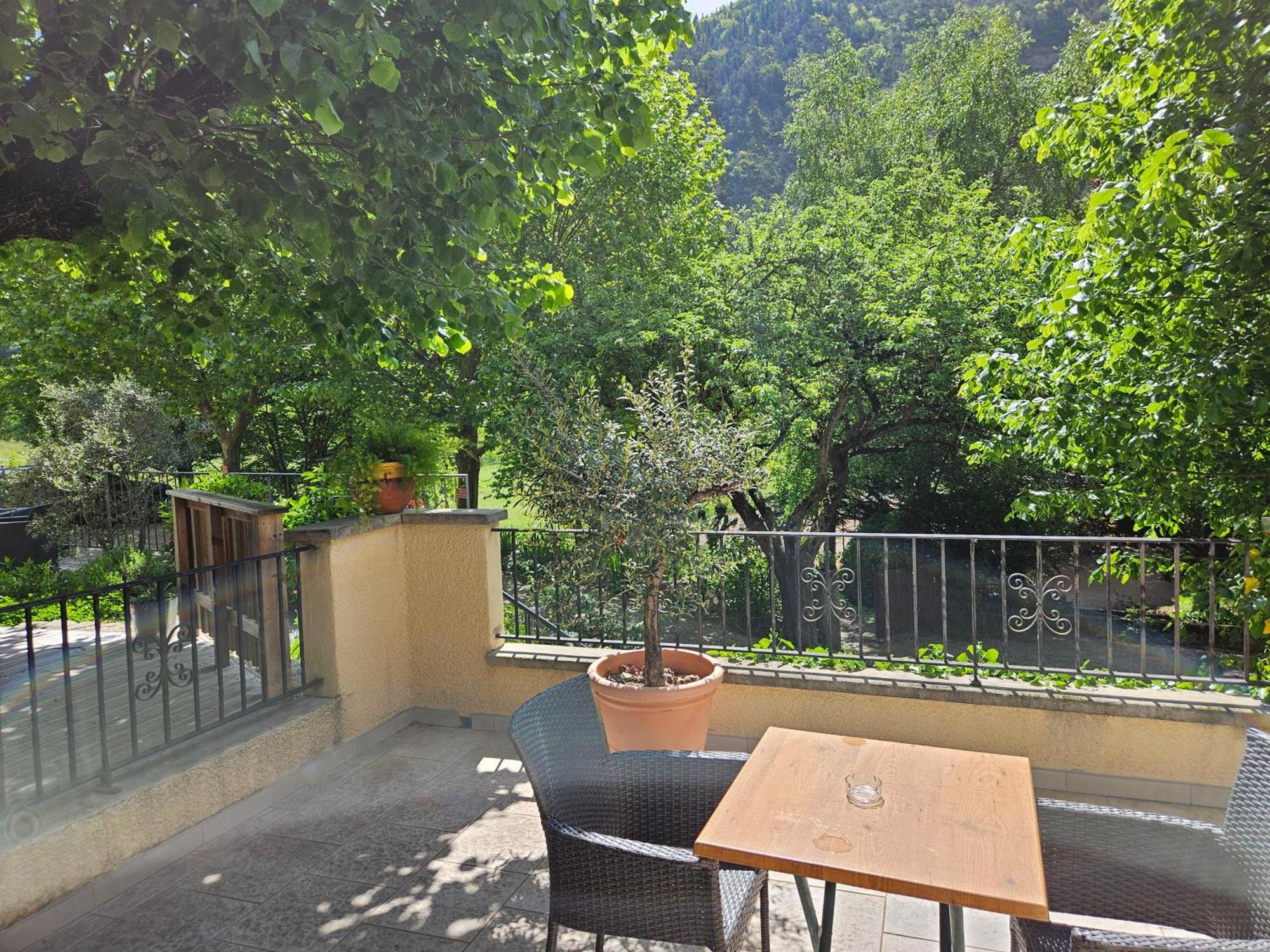 Hotel Le Mont Barral 3*