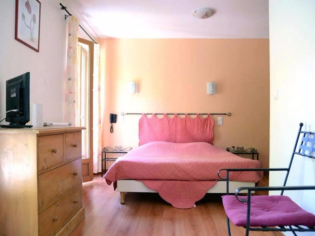 Hotel Le Mont Barral 3*